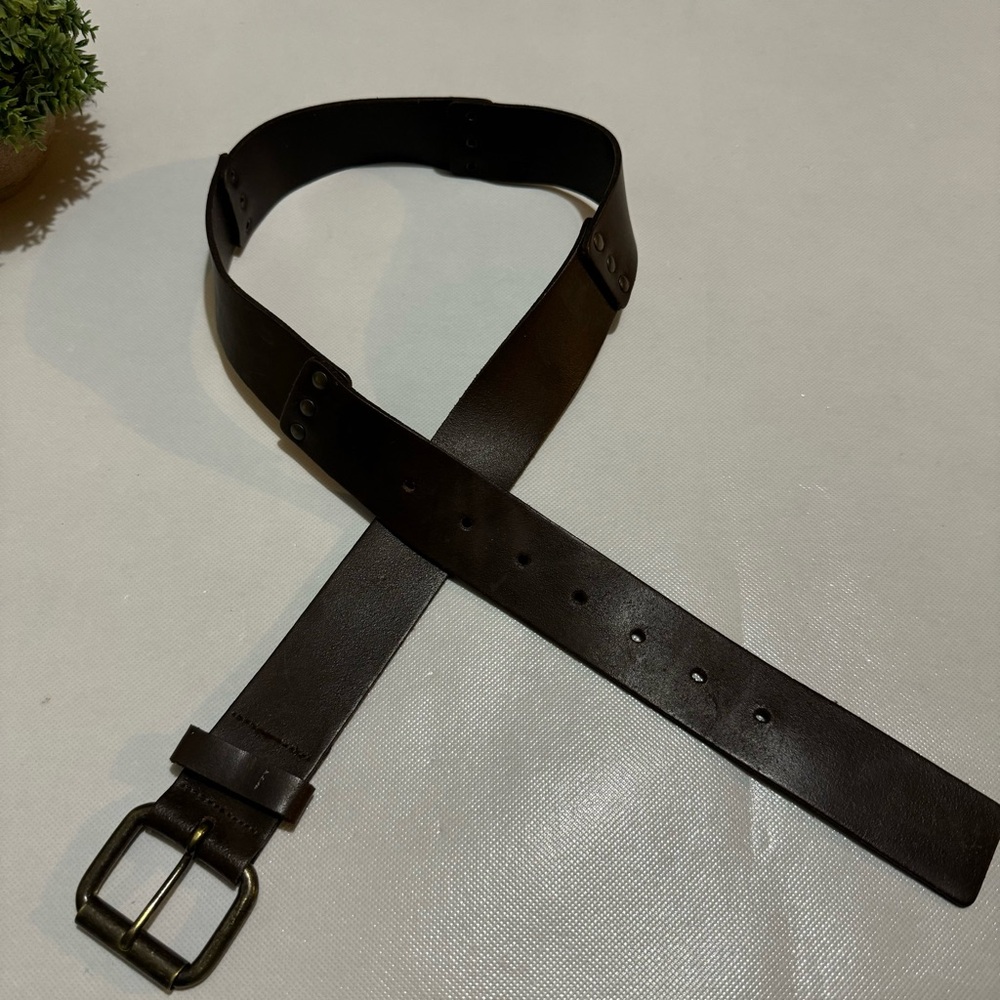 Vintage Y2K Maurices Genuine Leather Brown Wide Belt Women’s Size Medium